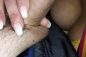 gf gives great blowjob with luscious lips