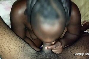 Mora Na Bélgica Gosta De Pornô Hard E Os Holandeses Tem Pau Grande - Vitoria Vonteese Sheer Red