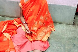 Hot sex with Indian bhabhi at home
