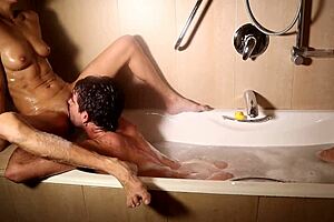 Hot amateur action in the bathroom with a big cocked roommate