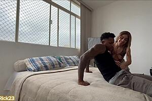 Skinny woman gets it hard from negative man in homemade porn