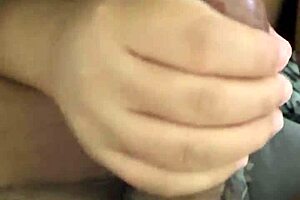 Asian milf gets a deepthroat by her horny maid