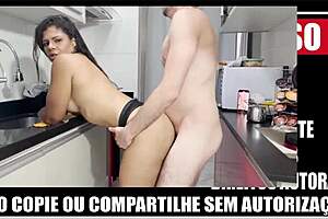 Amateur kitchen sex with a beautiful brunette girlfriend