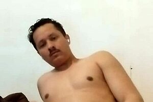 I masturbated in the room of a friend, it was great fun