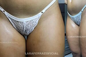 During a massage with my virgin roommate, I fingered her but couldn't enter, so I came outside.