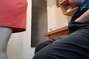 i masturbate with clothes on in kitchen so stepmom won't catch me 😏