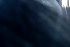 Her blowjob makes cum squirt out