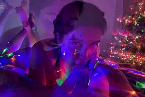 Stepsister plays with my dick and gives blowjob