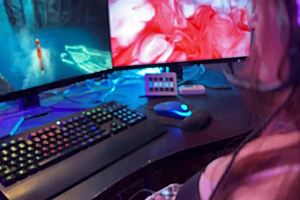 Gamer girl pounded hard with intense close-up climax!