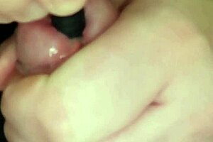 El Zahnbürste Im Schwanz Dann Silikon Nagel Mit Abspritzen