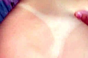 Latina wife's creamy finish looks so tasty