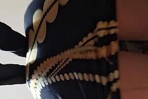 Elza Koms shows off fetish feet for raw action.