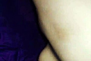 Wow, 40-year-old milf pushes limits in studio!