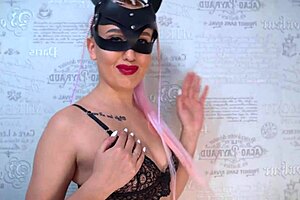 I’m Obsessed with Masturbating in Stockings and Lace Lingerie!