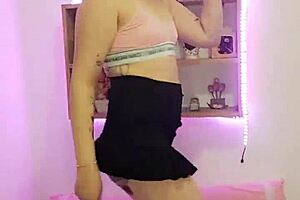 Brazilian chick shakes it with funky moves