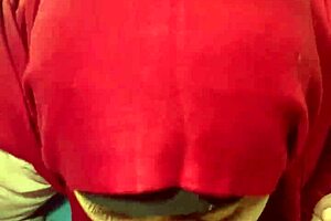 mia’s first facial blowjob in niqab