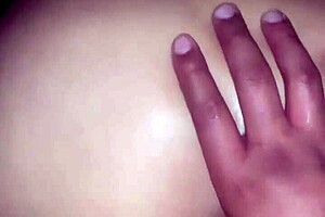 Best Friend's Mom Is So Hot!