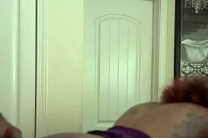 Hey, don't you love these creamy pussy backshots with cumload?