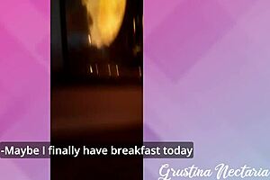 when your girlfriend tries to be a food blogger but still performs better in intimate moments than in cooking