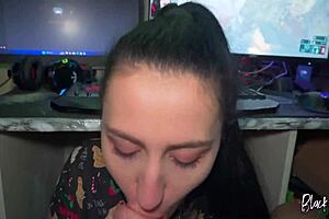 Newbie streamer, wanna see my first big donation reward?