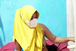This hijab girl masturbates with dildo before heading to work at Indomaret.