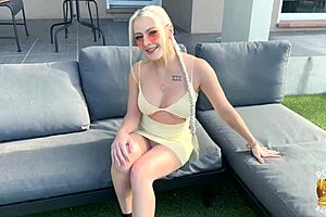 Joy Star wants it deep in her ass