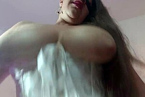 Creampie deep inside my neighbor's huge pussy I love fucking her without condom in New York USA