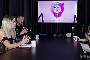 Compilation of Mary Red Queen in Bora Cast with Bruna Carlos