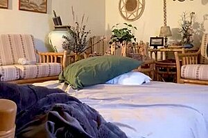 amateur homemade ebony gets bent over after the club for doggystyle