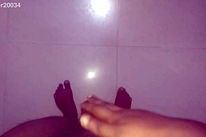 Hot if anyone interested in friendship with me & contact in whtsapp 994 400267390