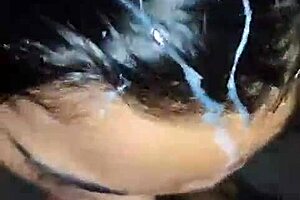 me corro en su cara en un rico tr�o casero con petite amateurs