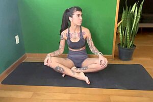 Yoga poses boost libido in part 1 with curvy tattooed babe showing athletic fitness moves