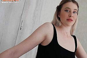 Stop Roblox now! Fuck your stepmom hard while dad's away - I crave that orgasm!