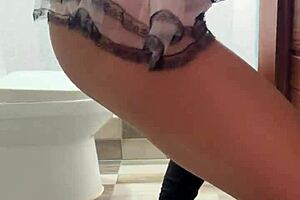 Stepsister cleaning in sexy Latina lingerie at home