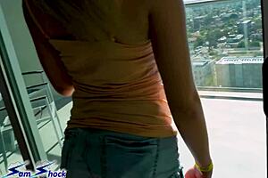 Tiny body college student gets picked up for a fun encounter