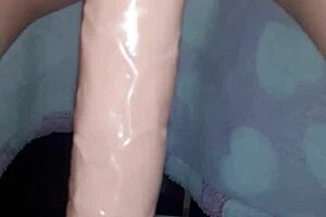 vicio8586 update 4 shows couple playing pretty pussy games