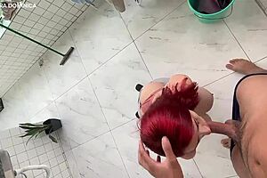 contratei essa empregada com bunda grande que me deixa louco e a deixei toda molhada 😏🍑