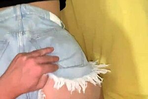 why does this amateur girl with big ass get fucked in her shorts?