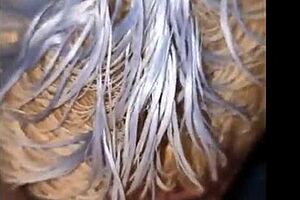 se corre a chorros mi suegra cuando le meto mi polla enorme en la casa de mi novia milf pussy