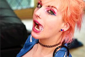 hey that blonde student is getting her pussy licked in this homemade amateur clip