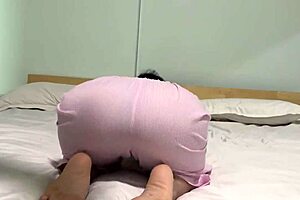 Juicy Ass Amateur Girl Does Workout In Bedroom Before Sleep