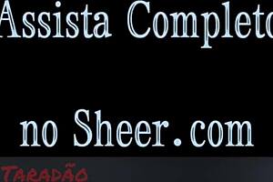 hey, this preta safada moans and cums hard during anal licking