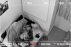 Camera escondida real flagra casal fudendo muito no airbnb with that blonde wife flashing big ass!