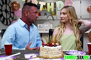 18yo stepdaughter follows family tradition with boyfriend blowjob and fucking