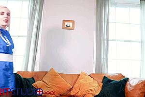 Oh wow, goon all over this 18 year old nurse with her blonde hair and blue eyes in sexy cosplay.