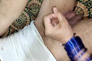 Indian muslim college girlfriend gives super sexy handjob to desi boyfriend with hindi audio moans