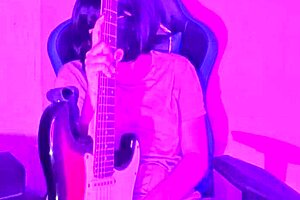 i'm a rockera puta uh wait no rockera prostitute solo teen emo softcore