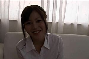 Japanese Babe Begs Boyfriend: Cum on My Face Now!