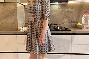 Real Wife Cheats - Fucks Boss in Kitchen While She's Nearby!!