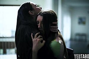 evil brunette sneaks in seducin stepsis's tight teen gf for hot muff divin